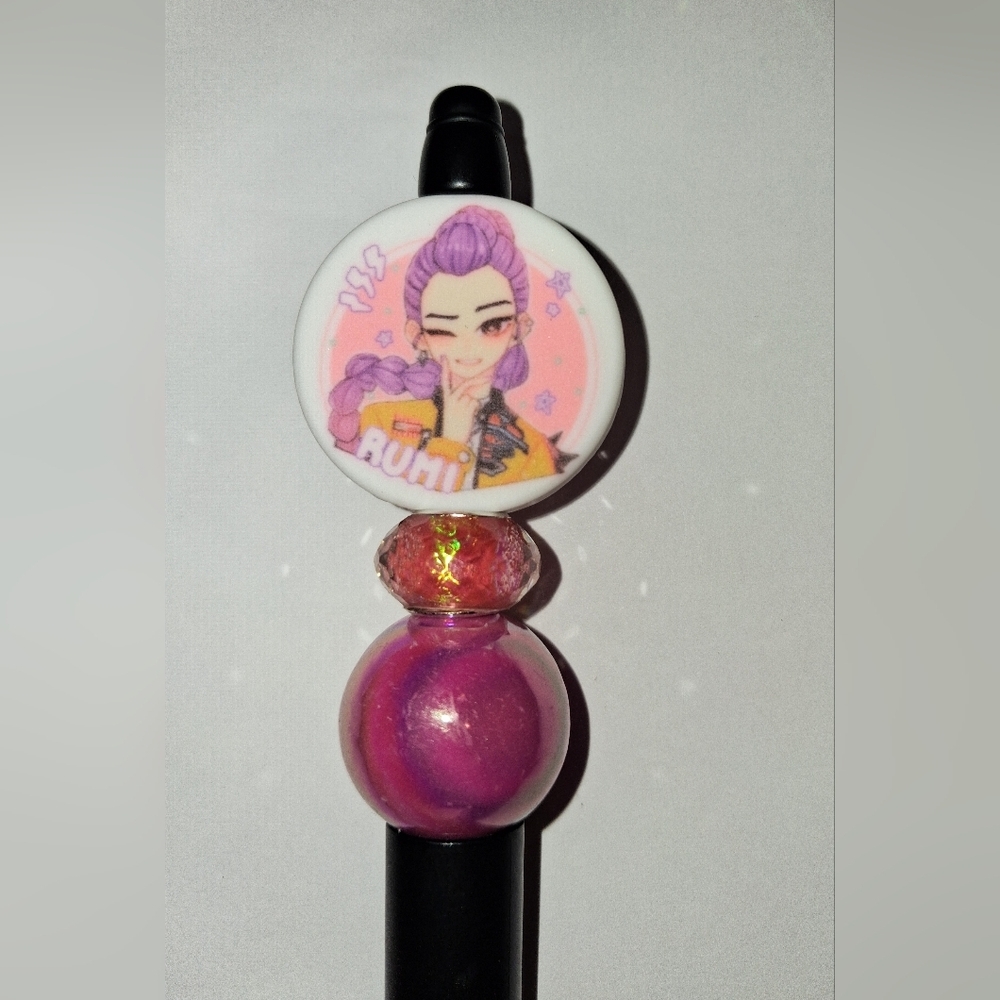 ⭐️ Handmade K-Pop Rumi Charm Pen